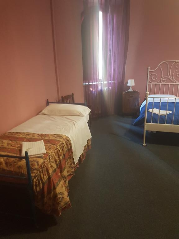 Casa Betania Hotel Кортона Екстериор снимка