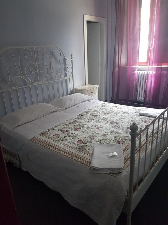 Casa Betania Hotel Кортона Екстериор снимка